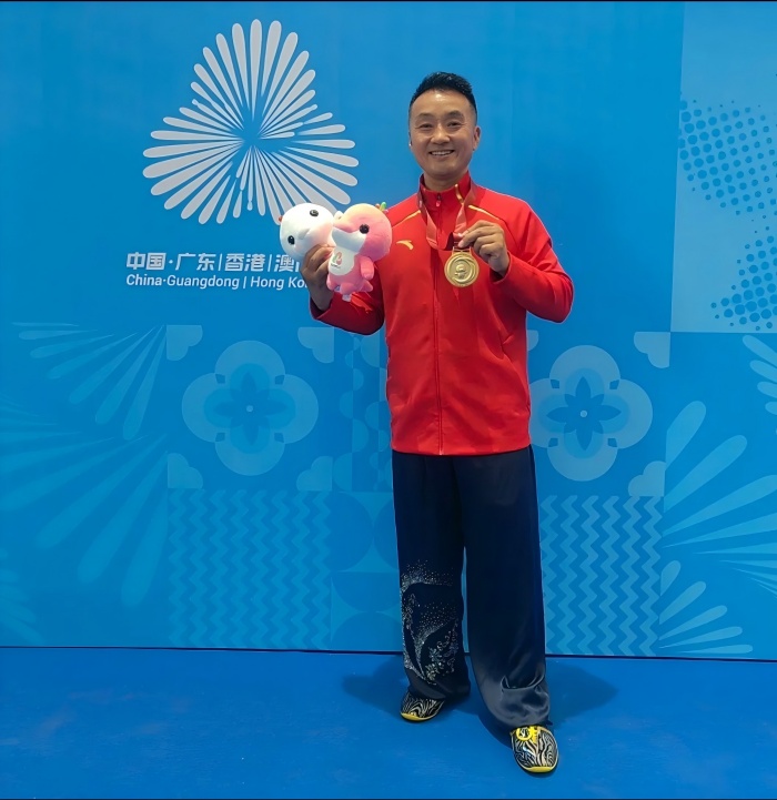 李彦斌携手共进 |  圆梦全运会金牌